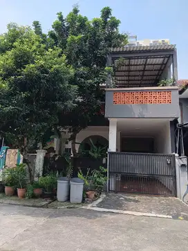 Dijual Rumah 2 Lantai di Cinere, Depok Bebas Banjir
