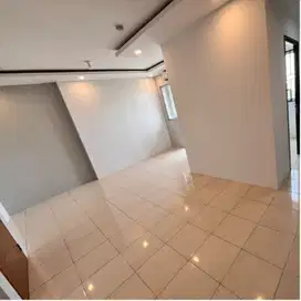 Jual Cepat Harga Murah 3+1 Bedroom Apartemen Maple Park