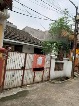 STOP SCROLL! NEGO SAMPAI DEAL Rumah Siap Huni di Pondok Cipta, Bintara