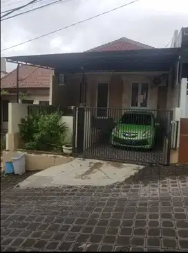 Rumah Full Furnish di Tropic Jimbaran One Gate Sistem