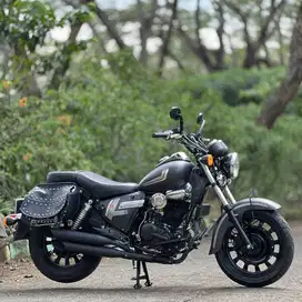BENELLI MOTOBI 200 EFI HITAM 2022 KM LOW PAJAK HIDUP KAYAK BARU
