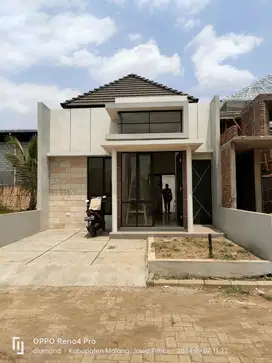 RUMAH MURAH DEKAT BINUS DAN ARAYA