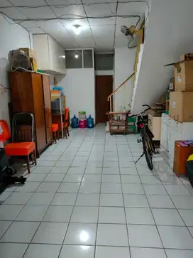 Dijual Rumah Kartini 3,5 lt Akses 2 mobil