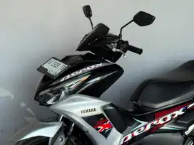 Yamaha aerox 2023 km rendah