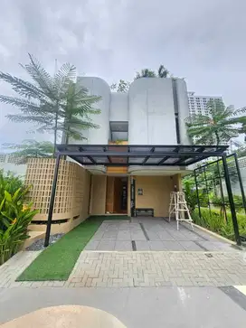 Dijual Rumah 3 lantai Bsd City