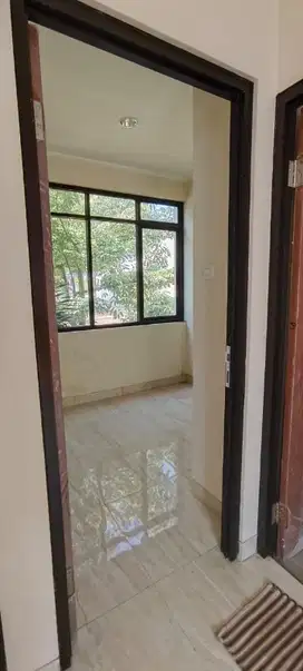 Di Jual Rumah di Serpong Garden samping stasiun Cisauk serpong