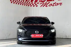 Mazda 3 Hatchabck AT 2021 Hitam
