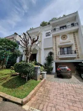 Rumah Dijual Di Pondok Hijau Golf Crown Gading Serpong Mewah Modern