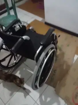 kursi roda mulus