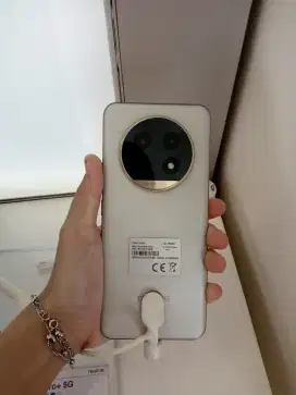 Realme 13 pro+ 5g
