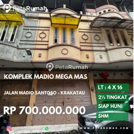 Townhouse madio mega mas jalan madio santoso daerah krakatau