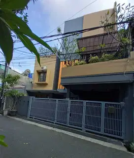 Rumah Cantik Di Tebet