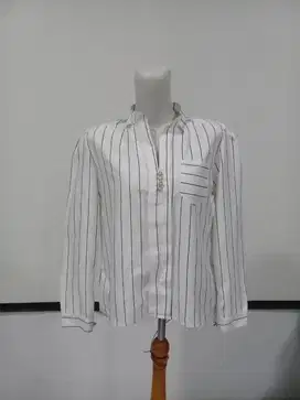 Preloved baju kaos atasan wanita serba 10ribu - preloved baju 10ribuan