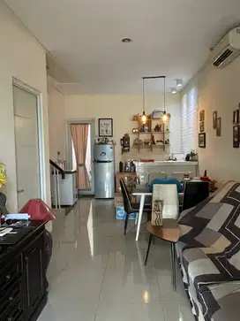 Hunian 2 Lantai Greenlake City Cluster Australia 6x16 Furnished