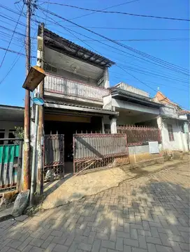 Rumah 2 Lantai di Cipadu Tangsel Dekat Pasar Cipadu Busway Petukangan