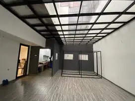 Rumah di Sunter Garden Lebar 8 Dijual Cepat