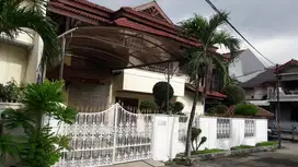 Dijual Rumah harga di bawah NJOP,di kelapa gading permai