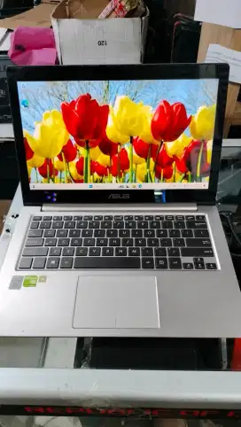 laptop asus core i7 gen 4  ram 4/500gb