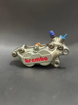 Kaliper rem Brembo 4P / 4 Piston Original
