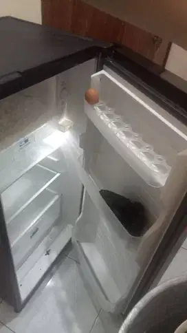 Kulkas Aqua 1pintu