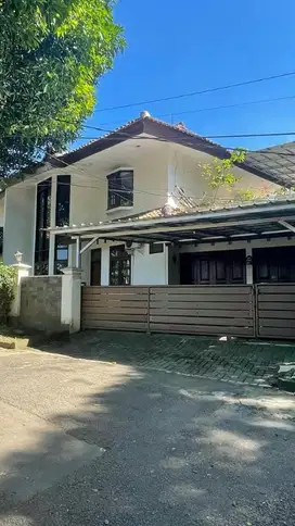 Rumah siap huni cantik masih nego di Pamulang Witana Harja
