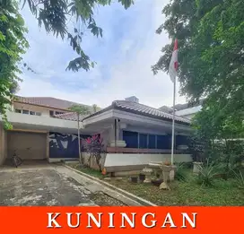Dijual rumah siap huni harga di bawah NJOP at Kuningan Jaksel