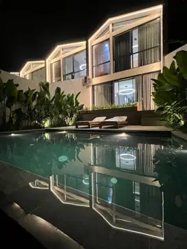 ELEVATED JUNGLE VILLA WITH MODERN COMFORTS IN UBUD