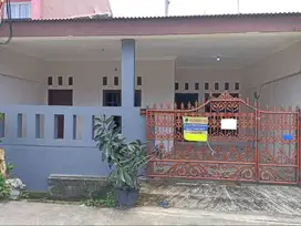 Disewakan Rumah / Overkontrak
