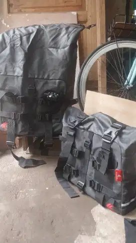 Side Bag merk KENIDER