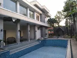 Rumah dijual paling bagus di Gentan Solo