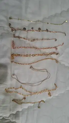 Perhiasan titanium preloved (gold)