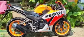 Cbr repsol sport 150