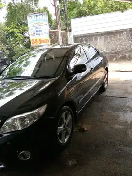 Toyota Corolla Altis 2010 Bensin