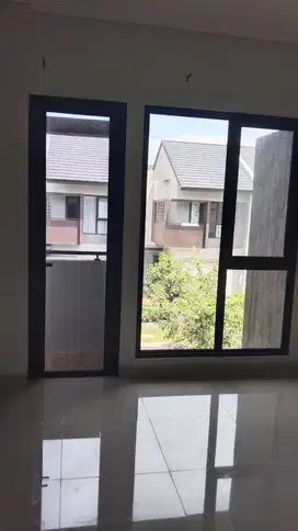 Dijual Rumah Baru Siap Huni Cluster Flora Summarecon Bandung