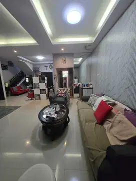 Dijual Rumah Bagus 2,5 Lantai Siap Huni di Sayap Lengkong Kota Bandung