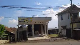 sewa Rumah +Ruko di Pinggir Jalan Raya Cililin Cihampelas siap huni