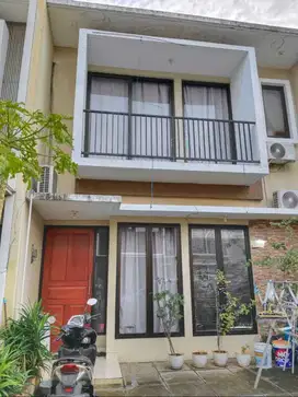 Dijual Rumah Bergaya Modern di Kranji Residence, Bekasi