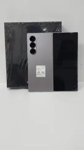 Samsung z fold 6 512
Silver
