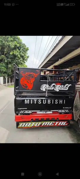 MITSUBISHI L300 2019
