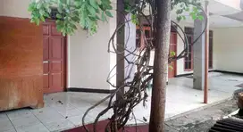 Rumah + Tanah Kembangan Utara, Jakarta Barat, 427 m², 1 Lt, SHM