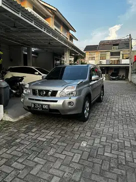 Nissan X-Trail 2010 Bensin