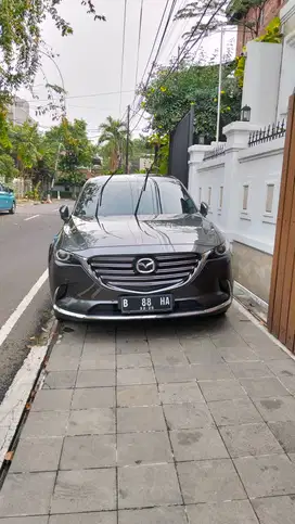 Di jual mobil mazda CX9