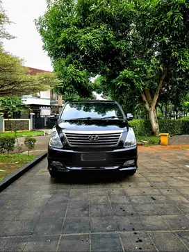 Dijual Hyundai H1 Royal Diesel Automatic