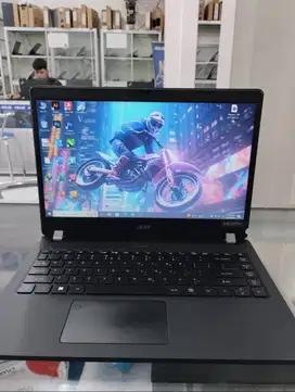 ACER TRAVELAMATE P214-52 Intel Core i5 RAM 8GB SSD 256GB Layar 14 FHD