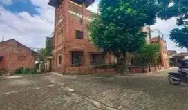 di Jual via lelang Rumah Bagus di griya pipit pondok aren Tangerang