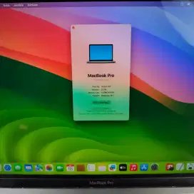 Macbook Pro M2 Ram 8 Ssd 256 layar 13 inch lengkap full set space grey