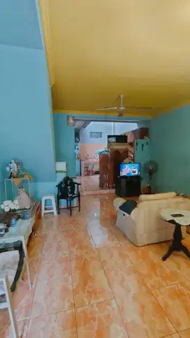 DIJUAL RUMAH 2 LANTAI PALEM SEMI KARAWACI TANGERANG