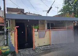 Rumah Second Murah di Pucangan Gubeng Surabaya