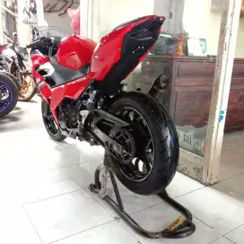 Ninja fi thn 2023 cash. /Kredit Bali dharma motor