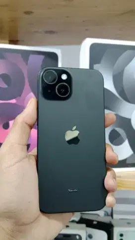 iPhone 15 128 Hitam